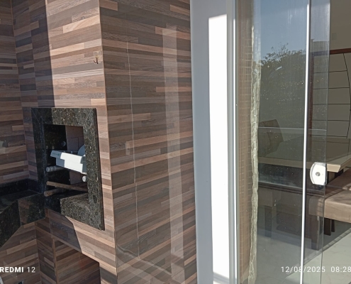 ed385fea-14a3-46e8-8114-c25a20c64bea